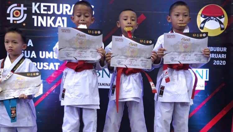 Delapan Atlet Karate Bondowoso Sukses Raih Medali di Kejurnas INKAI 2020