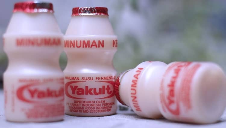 Kenapa Botol Yakult Berukuran Kecil, Ini Penjelasannya