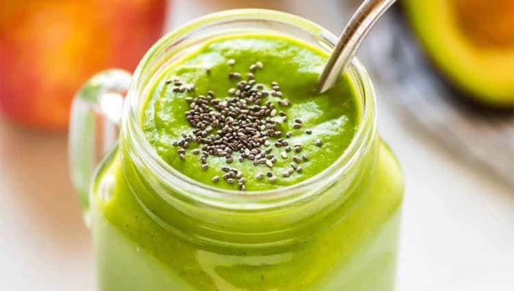 Avocado and Apple Juice with Yakult, a Perfect Drink fora Hot Day