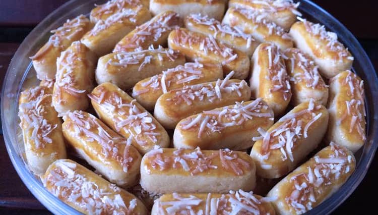 Kastengel, Dutch-Indonesian Cheese Cookies Recipe