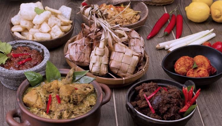 6 Menu Makanan Ini Wajib Ada untuk Ceriakan Lebaran 2020 di Rumah Aja