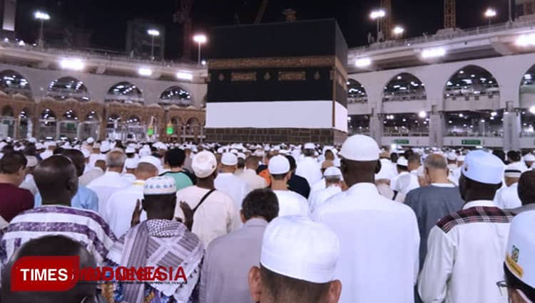 Mulai Hari Ini, Ibadah Haji Diikuti 10 Ribu Jemaah