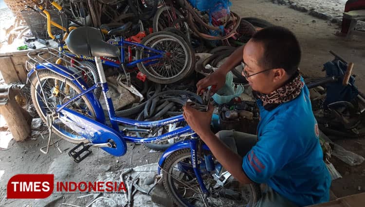 Ada Pandemi Covid-19, Pasar Loak Sepeda Ponorogo Ramai Pembeli