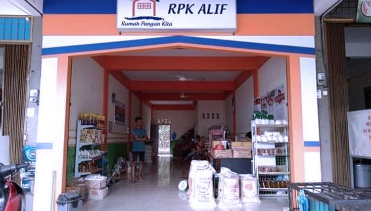 Manfaat RPK dan Pasar Murah Bulog Dirasakan Warga Sumba Timur