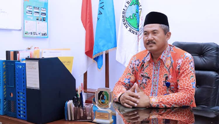 Siswa SMKN 1 Banyuwangi Tertipu Program Kuliah di China, Kepala Sekolah Hanya Minta Maaf