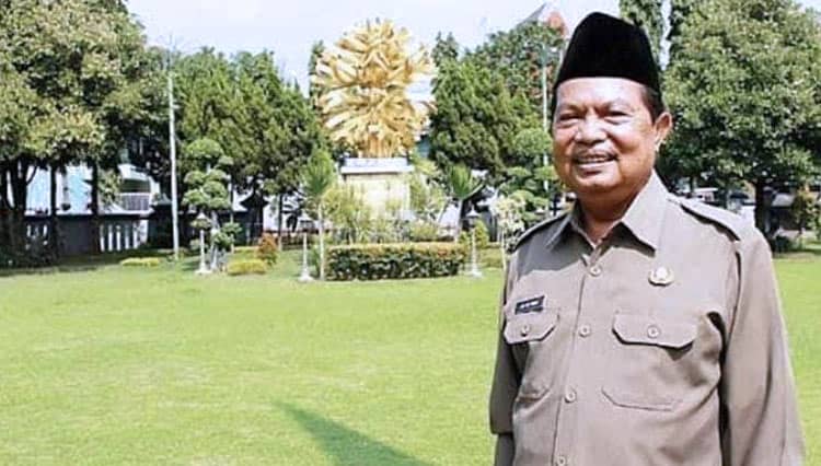 Mantan Wali Kota Mojokerto Wafat, Ini Kesan Mendalam Ning Ita