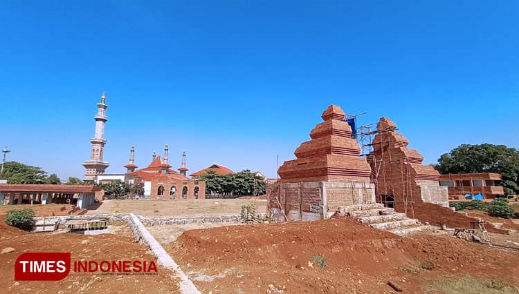 Pemkot Cirebon Optimistis Revitalisasi Alun-Alun Kejaksan Selesai