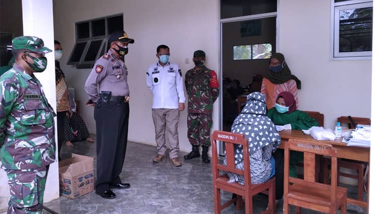 Sebanyak 60 Santri Ponpes El-Bayan Majenang Cilacap Lakukan Swab Test