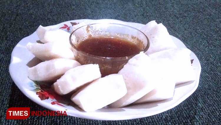 Nikmatnya Jajanan Tradisional Kue Apem Cirebon