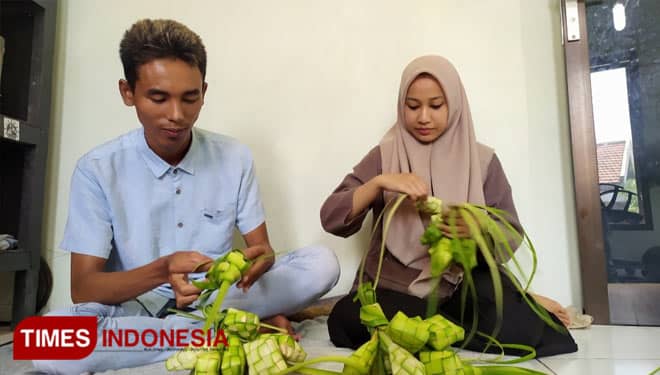 Ketupat dan Lepet Jadi UMKM Unggulan Dusun Ngembeh di Jombang