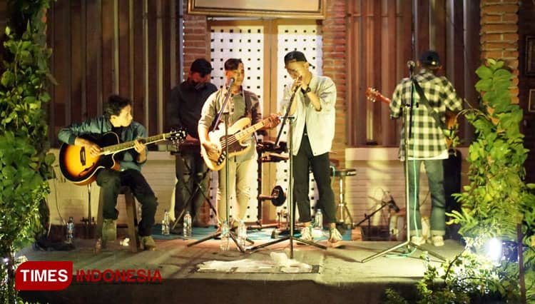 Band Indie Banyuwangi 'Teras Rumah', Luncurkan Album Baru