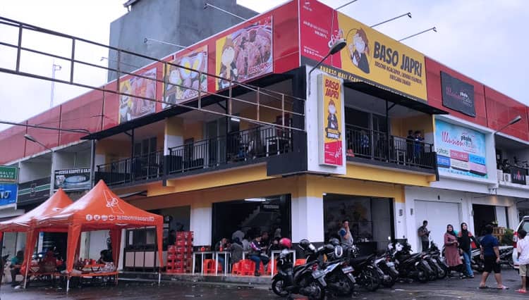 Baso Japri Punya Resep Khusus yang Manjakan Lidah Pelanggan