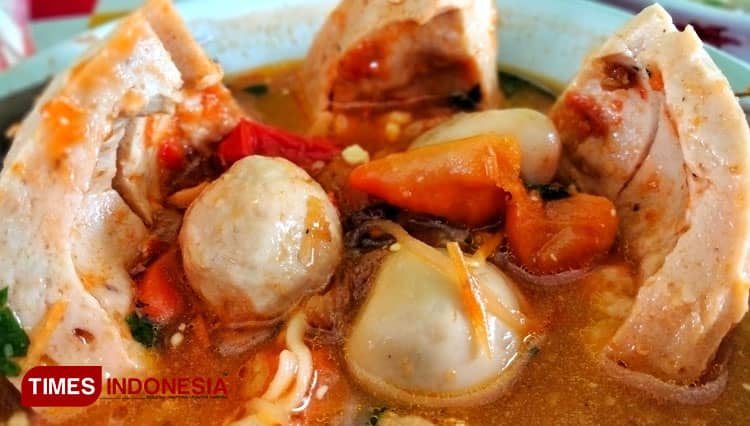 Bakso Mama Sara Jadi Pilihan Warga Cirebon Nikmati Kuliner Akhir Pekan