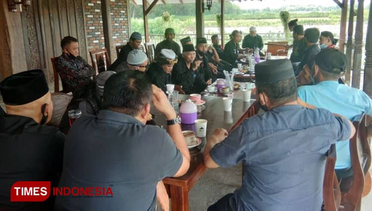 Sesepuh Pendekar Pagar Nusa Banyuwangi Mendadak Kumpul, Ada Apa?