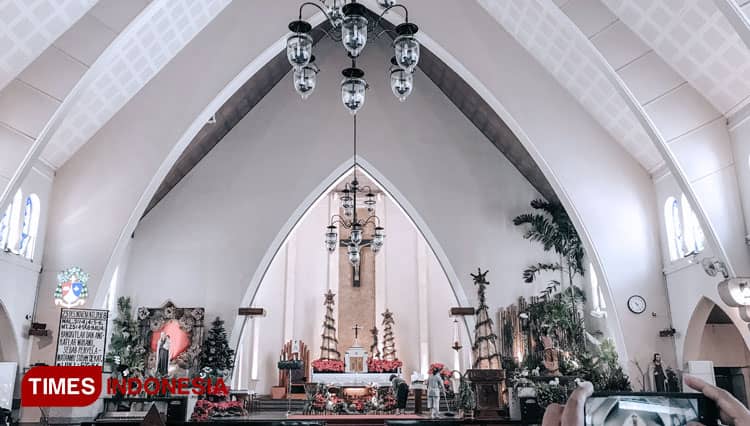 Menuju Hari Natal, Gereja Katedral Ijen Siap Laksanakan Ibadah