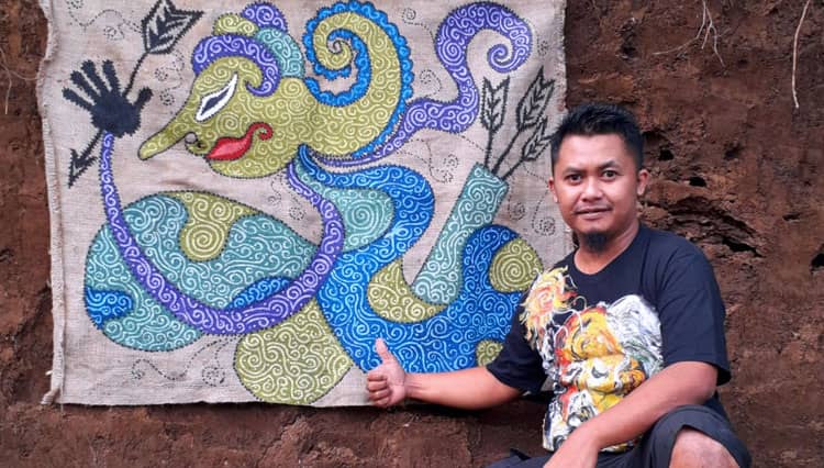 Unik, Warga Merjosari Sulap Goni Jadi Karya Seni