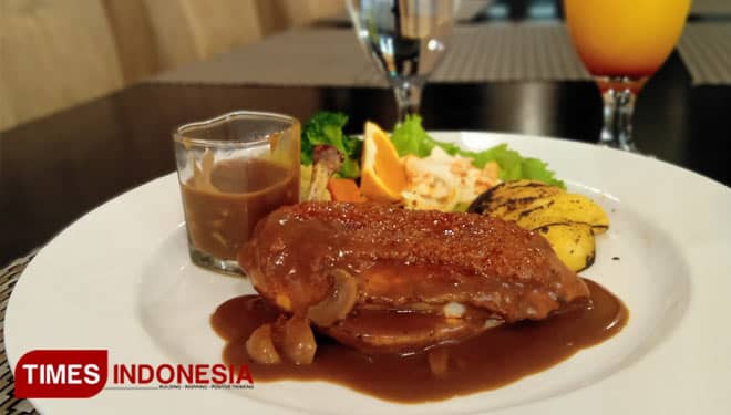 Menu Baru 2021 di Golden Palace Hotel Lombok, Ada Taliwang Chicken Steak