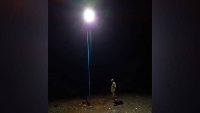 Lampu Penerangan Mulai Dipasang di Sepanjang Jalan Tembus Banjarnegara-Kebumen