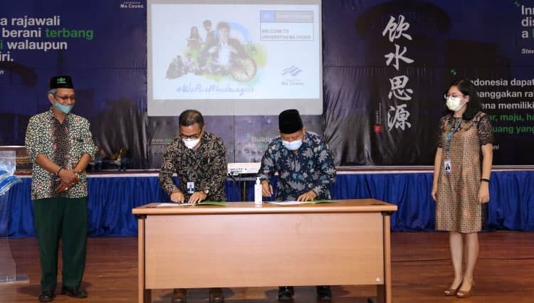 LP Ma'arif NU Sidoarjo Gandeng Universitas Ma Chung Ajarkan Bahasa Mandarin