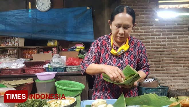 Warung Pecel Pincuk Ngisor Talok di Ngawi Jadi Langganan Pejabat Berburu Kuliner