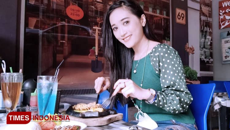 Latare Cafe, Pelopor Steak Hotplate di Ponorogo