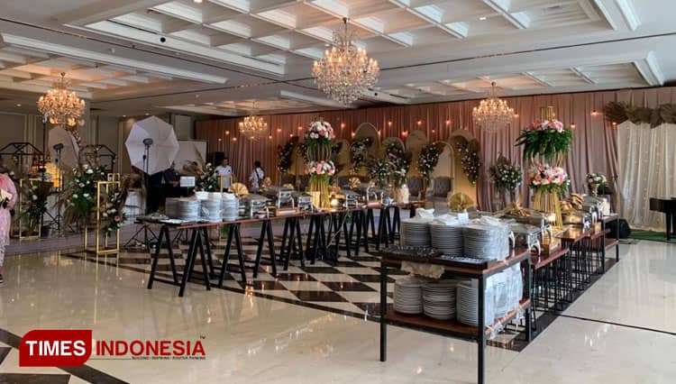 Melihat Indahnya Royal Ballroom, Venue Pernikahan di Royal Hotel Bogor yang Low Cost