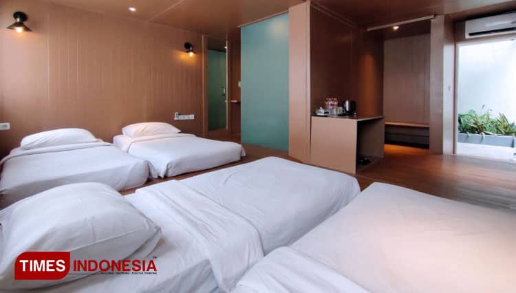 Vacation vs Staycation, Tetap Asyik Bersama Kontena Hotel Batu