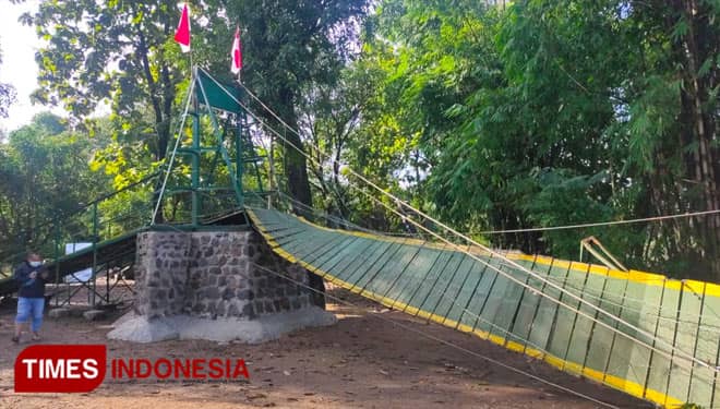 Baru Diresmikan, Jembatan Gantung Penghubung Majalengka dan Sumedang Putus