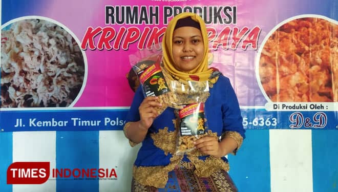 Do You Wonder How Papaya Chips Taste? Check This Out!