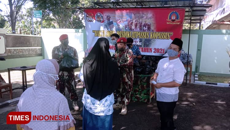 HUT ke-69 Kopassus, Pusdiklat Passus Daun Lumbung Cilacap Gelar Bakti Sosial