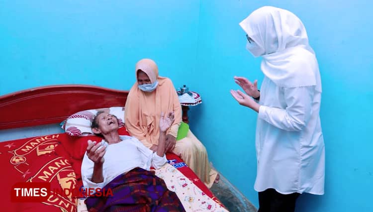 Pembuat Patung Gandrung Watudodol Sakit, Bupati Banyuwangi Beri Perhatian