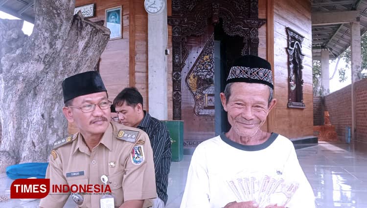 Kisah Gus Dur Ziarah ke Makam Sunan Kalijaga Medalem Senori Tuban
