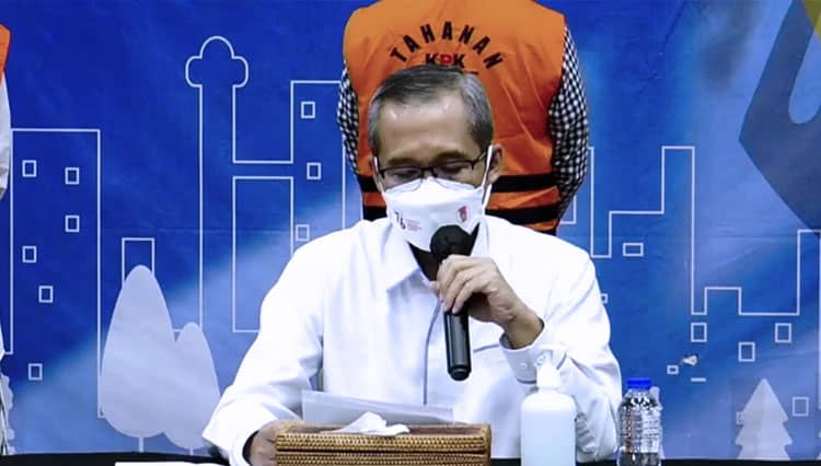 Ini Kronologi OTT Terhadap Bupati Probolinggo dan Suaminya