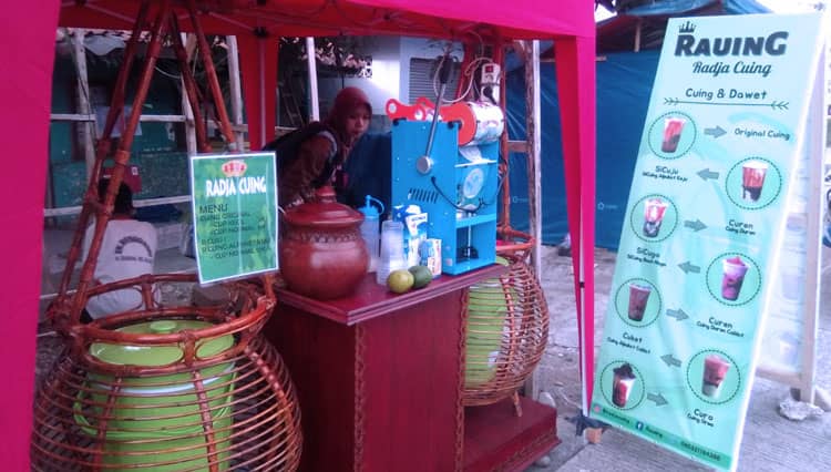 Es Cuing Kekinian ala Radja Cuing, Segar dan Kaya Serat