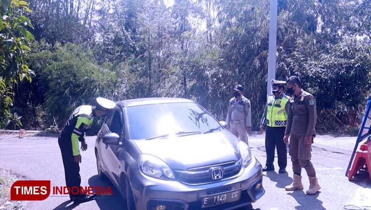 Ganjil Genap di Wisata Paralayang Majalengka, Pengunjung Diputar Balik