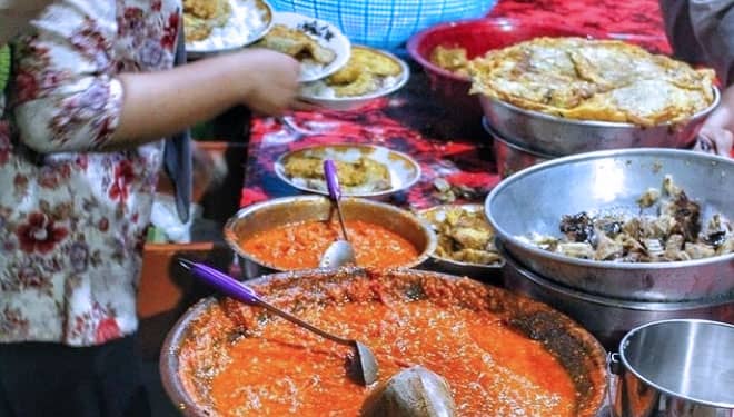 Lapar Saat Malam Hari? Ini Lima Rekomendasi Kuliner Malam di Surabaya