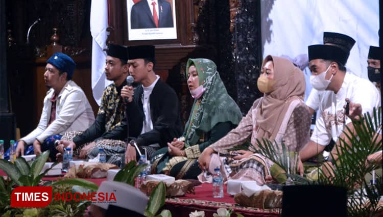 Malam Peringatan Hari Santri Nasional, Pemkab Purbalingga Bersholawat Bersama Gus Azmi