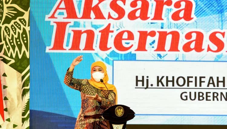 Hari Aksara Internasional 2021, Gubernur Jatim Khofifah: Literasi Digital Butuh Percepatan Massif