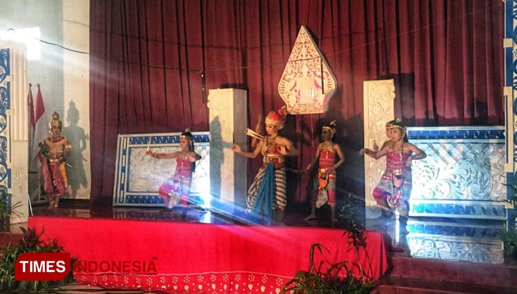 Sambut Hari Wayang Nasional, Sanggar Tari di Ngawi Gelar Wayang Orang Virtual