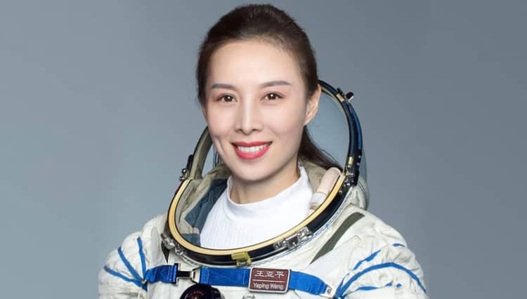 Wang Yaping Jadi Astronot Wanita China Pertama Berjalan di Luar Angkasa