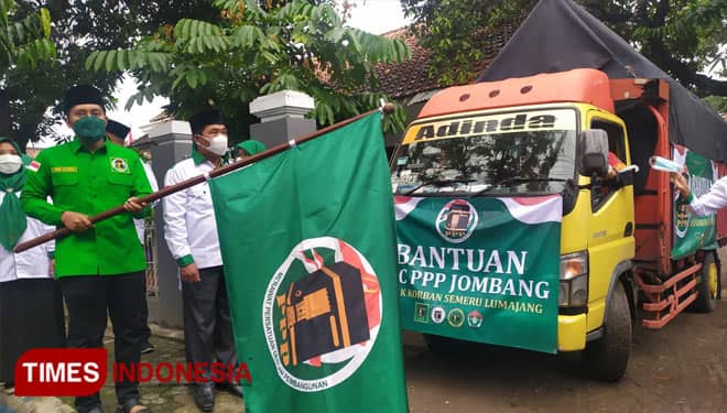 Peduli Korban Erupsi Gunung Semeru, PPP Jombang Kirim Bantuan ke Lumajang