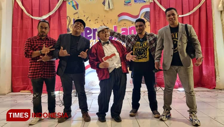 Youtuber Lawak Omen Gang Tawa Tampil di Memoland Spot Milik Harry De Fretes