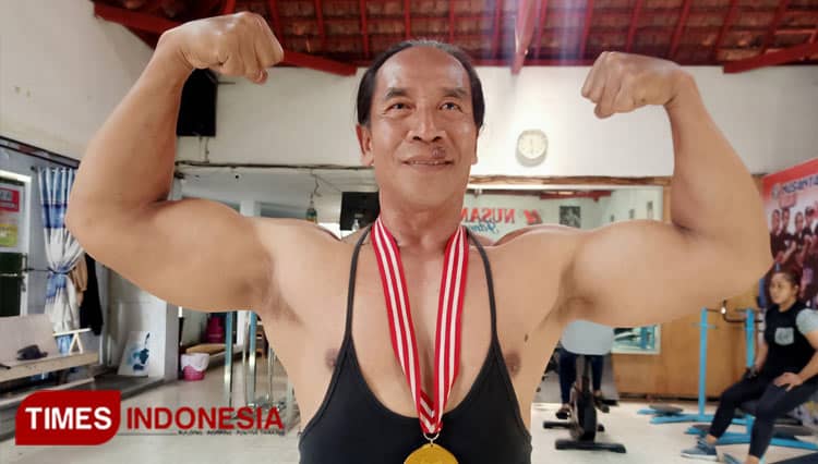 Tips Tetap Bugar di Usia 50 Tahun Ala Binaragawan Tri Hadi Sukoco