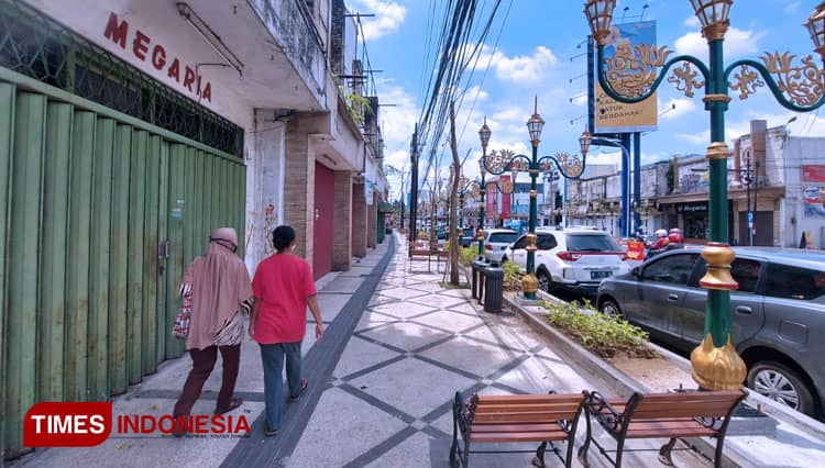 Kuatkan Identitas Kampoeng Heritage Kajoetangan dengan Konsep Retropolitan