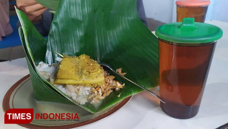 Melegenda, Nasi Lodeh Pincuk Mbok Semah di Jombang