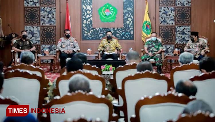 Pemkab Pamekasan Bakal Gelar Vaksinasi Covid-19 Berhadiah Motor dan Kulkas