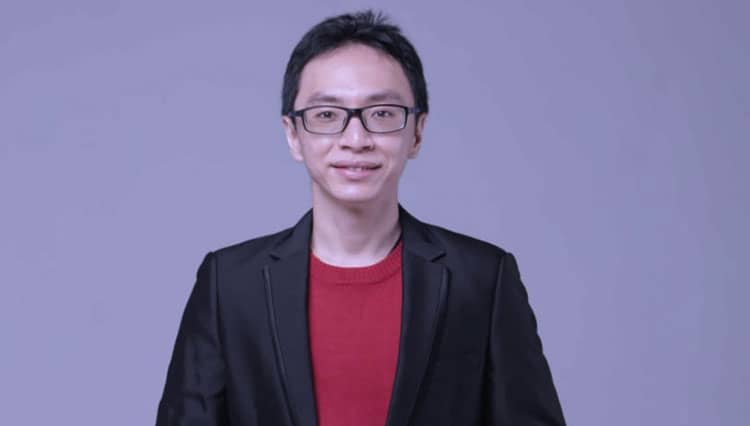 Ryan Filbert Edukasi Pengelolaan Keuangan Melalui Buku