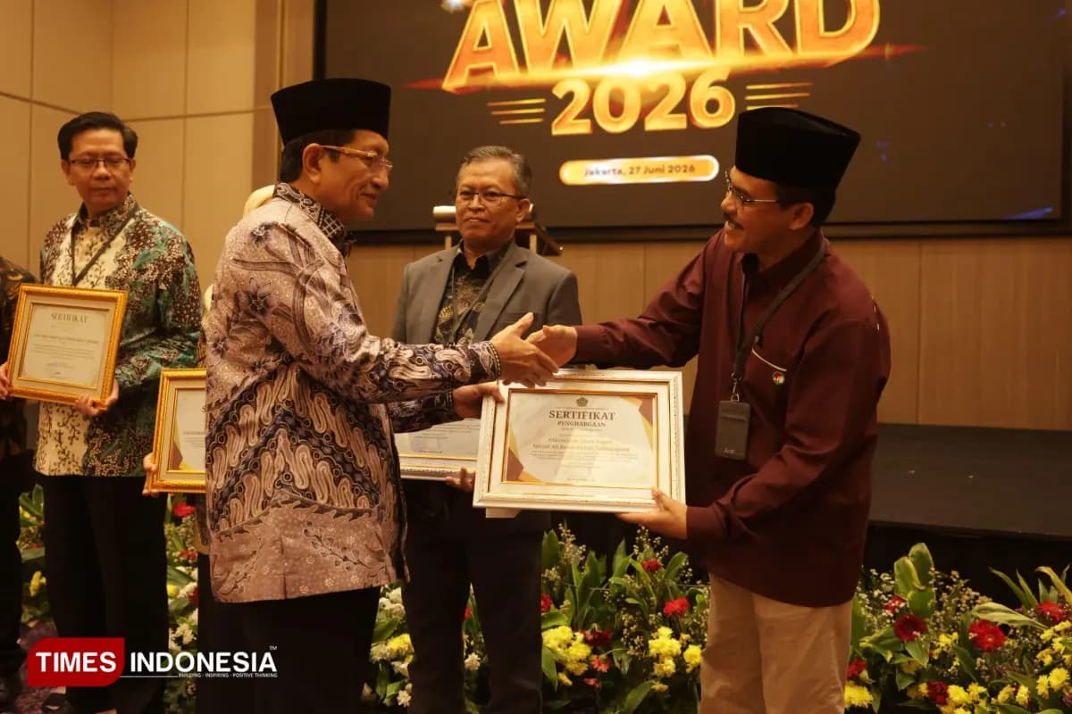 Raih Diktis Award 2026, UIN SATU Tulungagung Diakui Sebagai PTKIN dengan Pusat Bisnis Paling Akuntabel dan Inovatif